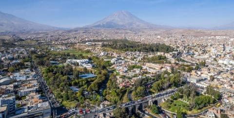 Arequipa Idema, Instituto a distancia